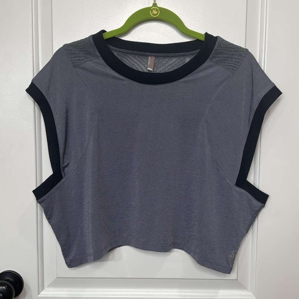 FREE PEOPLE MOVEMENT GOOD SPORT TEE NIGHTSHADE MEDIUM - Picture 4 of 9